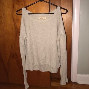 Hollister sweater